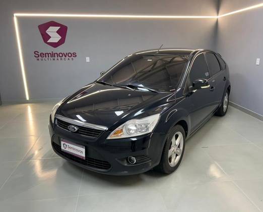 FORD FOCUS 1.6 GL SEDAN 16V FLEX 4P MANUAL FORD FOCUS 1.6 GL SEDAN 16V FLEX 4P MANUAL